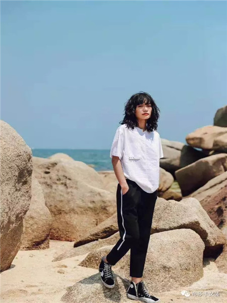 布莎卡女装2017夏季系列服饰LOOK(图5)