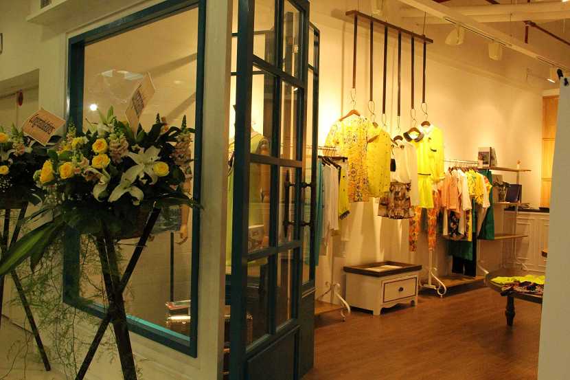 速品服装广州广百新一城店开业[图2]