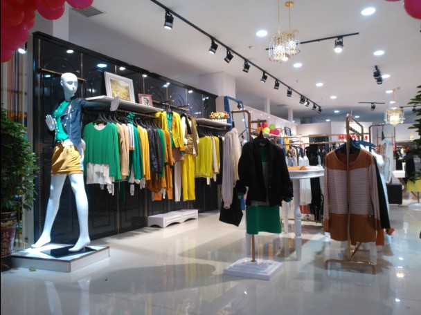 &ldquo;曼娅&rdquo;临汾店开业[图3]