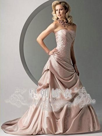 皇朝嫁衣品牌诠释(图1)