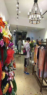 罗勒广西桂林折扣店开业大吉[图2]