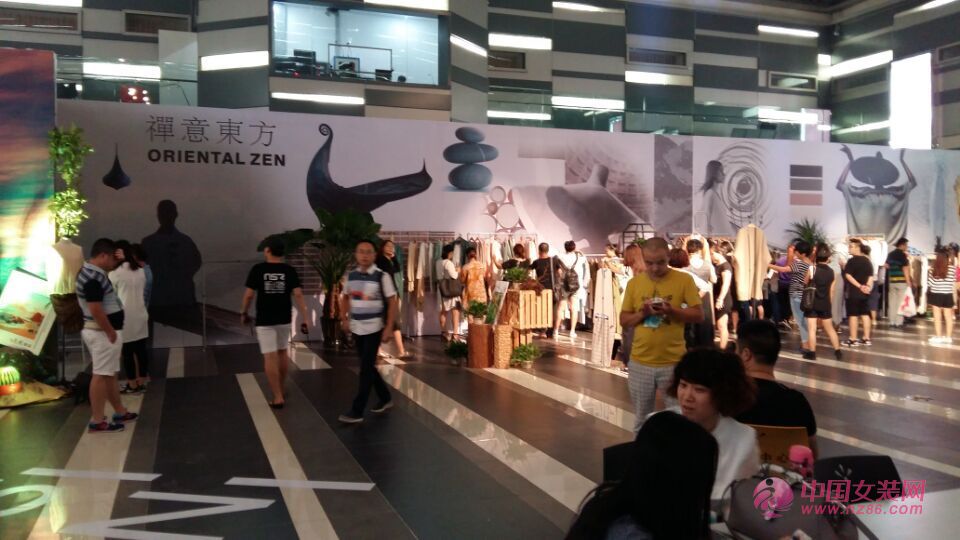 棉麻女装意澳2016春夏新品发布会现场报道(图11) 棉麻女装意澳2016春夏新品发布会现场报道(图11)