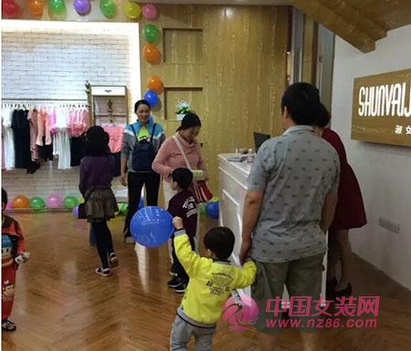 淑女日记成功签约广东省惠州市专卖店[图2]