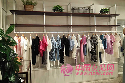 Banana CC女装与童装店两店齐开,绽放夏都!(图13) Banana CC女装与童装店两店齐开,绽放夏都!(图13)