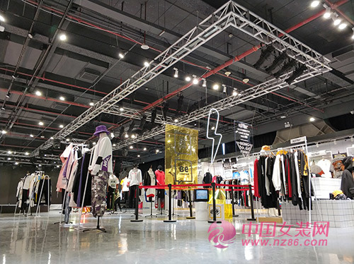 恭喜潮牌女装HOLYMOLY 2019春夏订货会完美落幕[图2]