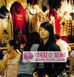 行家探秘：开服装店如何进货(图1)