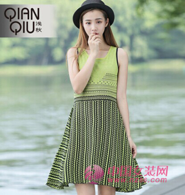 浅秋夏季女装新品 简单也可以很时尚[图2]