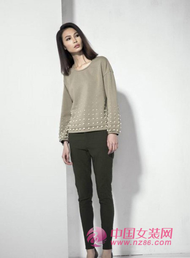 奕色2014秋冬新品职业白领系列(图3)