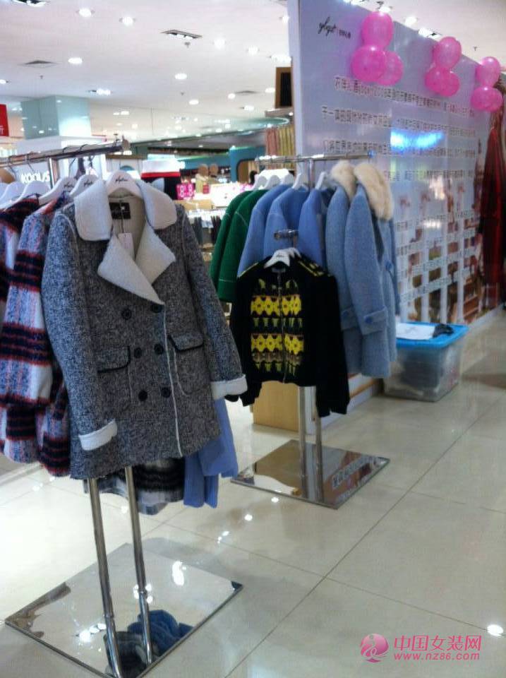 全场三折!衣伴沁香无锡万达特卖会(图3)