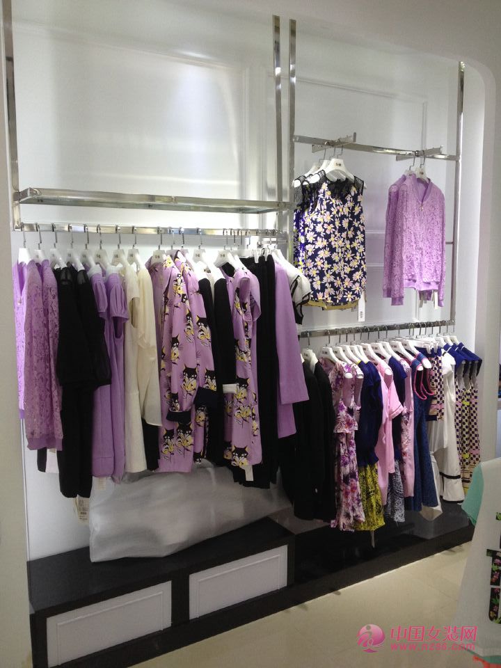 ​曼言女装品牌新店湖南娄底新化县开业(图5)