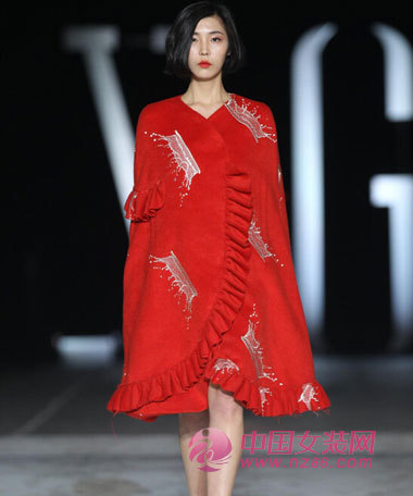 穿越千年的时尚盛宴 雪歌西安“城•墙”SHOW震撼落幕!(图4)