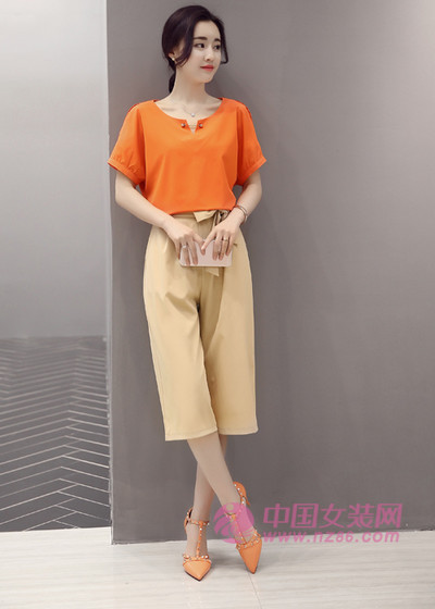 红雨竹：史上最全的服装颜色搭配技巧 值得人手一份(图1)