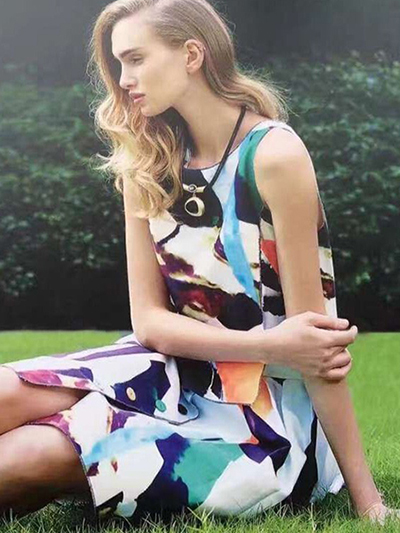 苒逅女装2017印花裙系列 带你遇见更美的自己(图1)