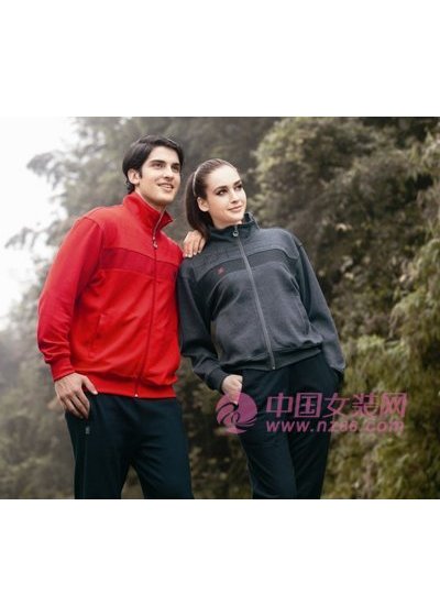 美国五星苹果2012新款画册(图2)