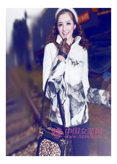 聚美服饰品牌折扣2012冬装新款画册《丝蒂雅文》(图22)