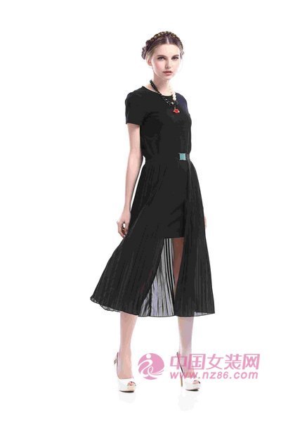 K.纯依秀2015夏装新款画册(图15)