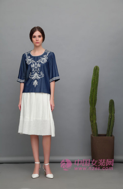 女性日记2016夏装新款画册(图20)