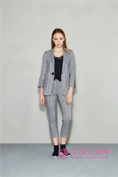 女性日记2017秋装新款画册(图13)