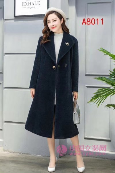 萨阁拉斯2018冬装新款画册(图7)