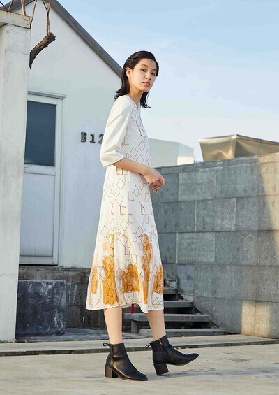 嘉彩2020秋装新款画册(图0)