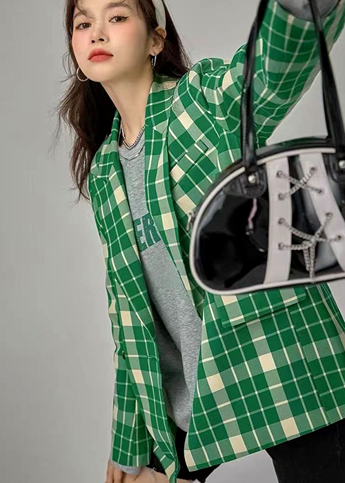 简诣2022春装新款画册