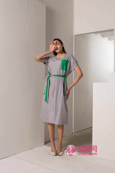 阿莱贝琳2022夏装新款画册(图17)