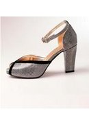 阿皇女2011新款画册