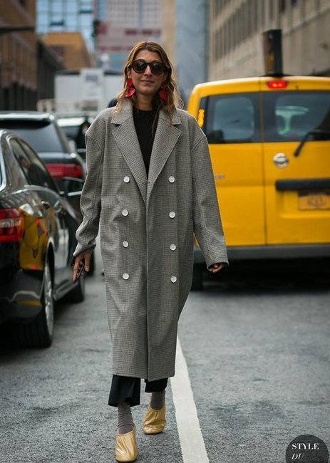 换季就要买新衣小仙女们都在追这款宽肩外套