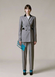 经典诠释高级感 | Christopher Kane 2020早秋系列 