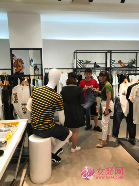 决胜终端，赢在终端，Saslax莎斯莱思店铺走上快速化！[图4]