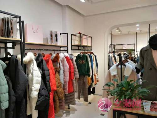 热烈祝贺夺宝奇兵女装品牌江西抚州店盛大开业！[图4]