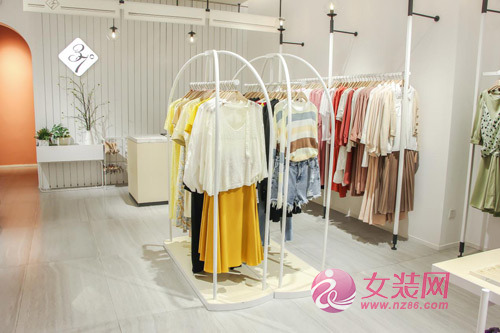 开店应该怎么样经营，37&deg;生活美学女装告诉你！[图2]