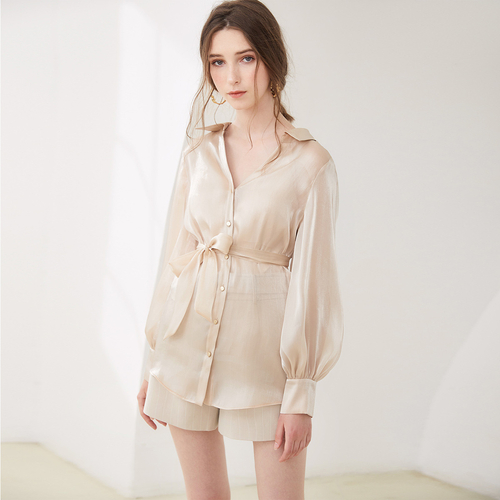 服装代理做什么好 戈蔓婷快时尚女装代理开启创富新人生!(图3) 服装代理做什么好 戈蔓婷快时尚女装代理开启创富新人生!(图3)