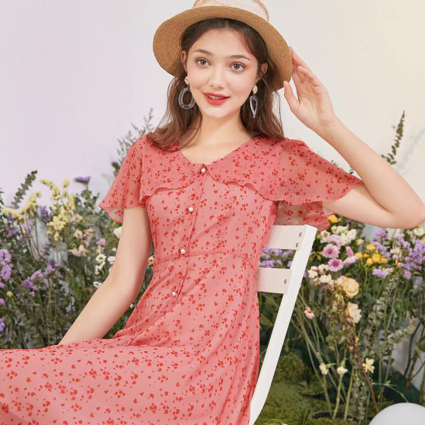 加盟戈蔓婷品牌女装 给予每位投资者完善的开店指导(图1) 加盟戈蔓婷品牌女装 给予每位投资者完善的开店指导(图1)