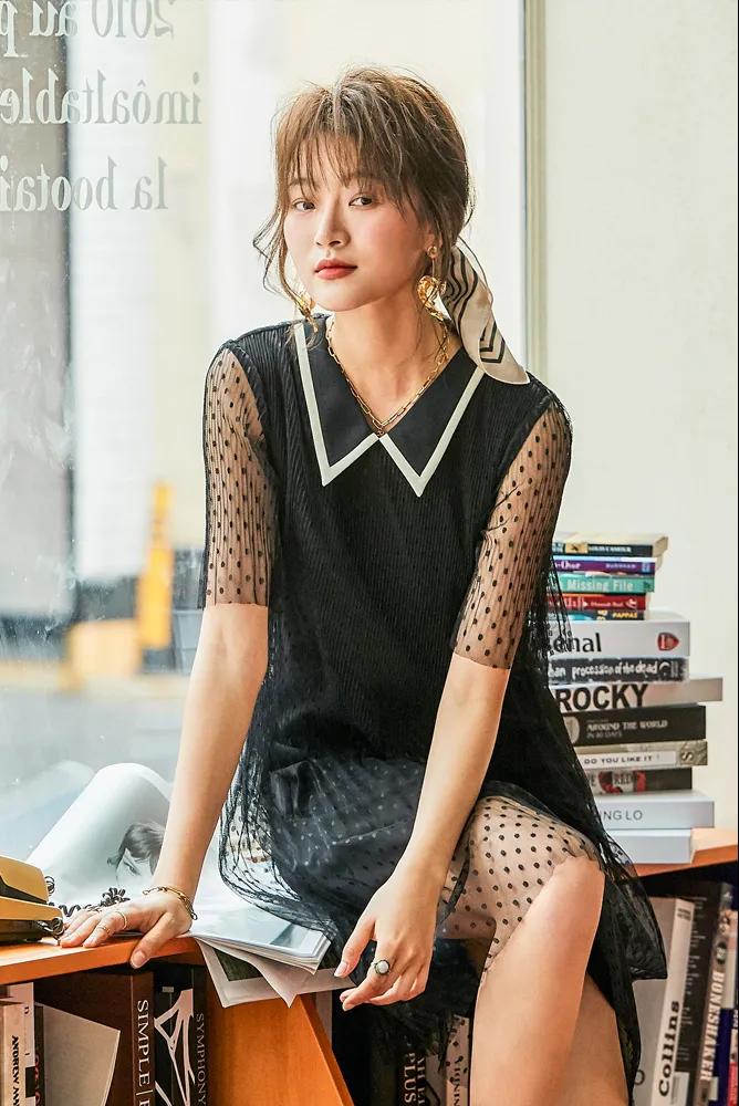 夏天多穿这些黑色连衣裙 不挑身材不挑人 想不美都难!(图12) 夏天多穿这些黑色连衣裙 不挑身材不挑人 想不美都难!(图12)