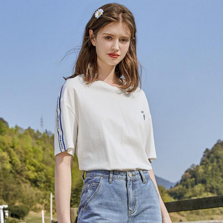 广州戈蔓婷品牌女装有特色 加盟开店生意火爆(图3) 广州戈蔓婷品牌女装有特色 加盟开店生意火爆(图3)