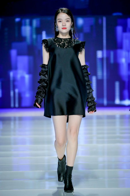 独立设计师＋影儿集团跨界合作成果走进秀场 (图9)