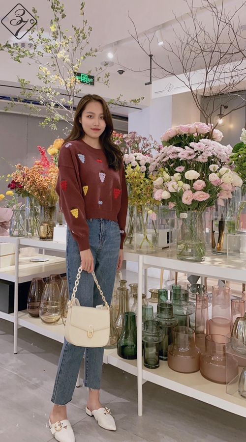 一二线城市加盟开37&deg;生活美学女装品牌店能成功吗？[图1]