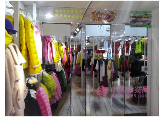 都市衣柜（深圳新港湾店）_图4