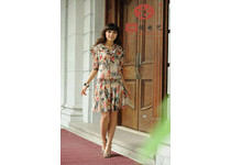 俏妹儿女装店铺