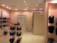 蕾特琳娜旗舰店/专卖店/专柜形象