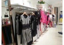 戈洛瑞丝女装店铺