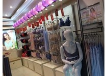 吉芝奴女装店铺