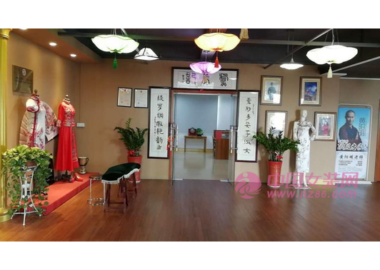 虞美记旗舰店/专卖店/专柜形象(图1)