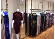 茂盛龙女装店铺