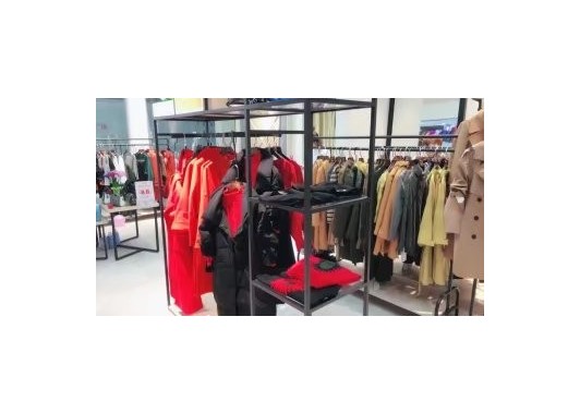 东莞塘厦城市广场一楼依然秀_图4