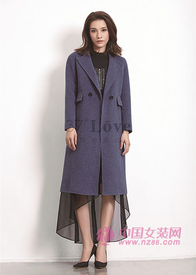 37&deg;Love 冬季职场穿搭 简约搭配凸显气质[图2]