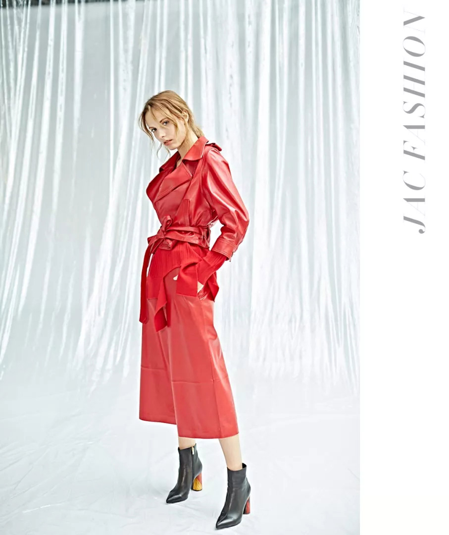 “Be a Strong Woman ” JAC 2019 SPRING CAMPAIGN(图13) “Be a Strong Woman ” JAC 2019 SPRING CAMPAIGN(图13)