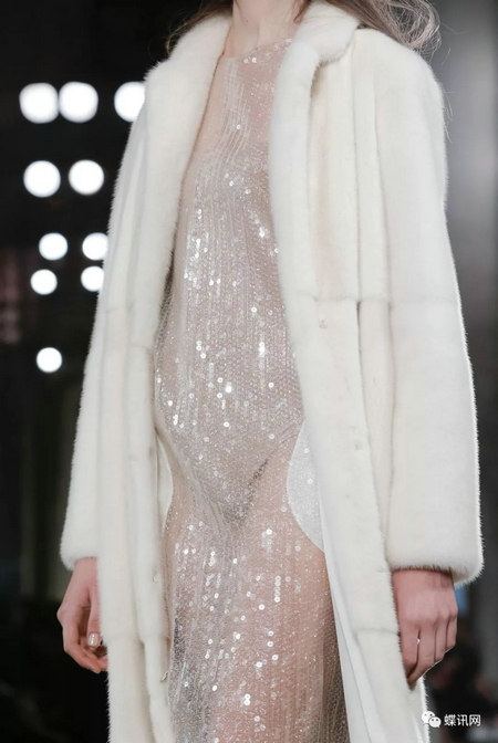 Alberto Zambelli又承包了米兰时装周开场秀 太优秀~(图28) Alberto Zambelli又承包了米兰时装周开场秀 太优秀~(图28)