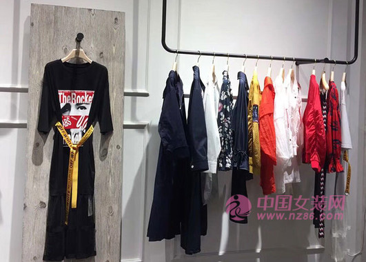 女装加盟店好做吗？导购员如何营销能够提高业绩[图2]